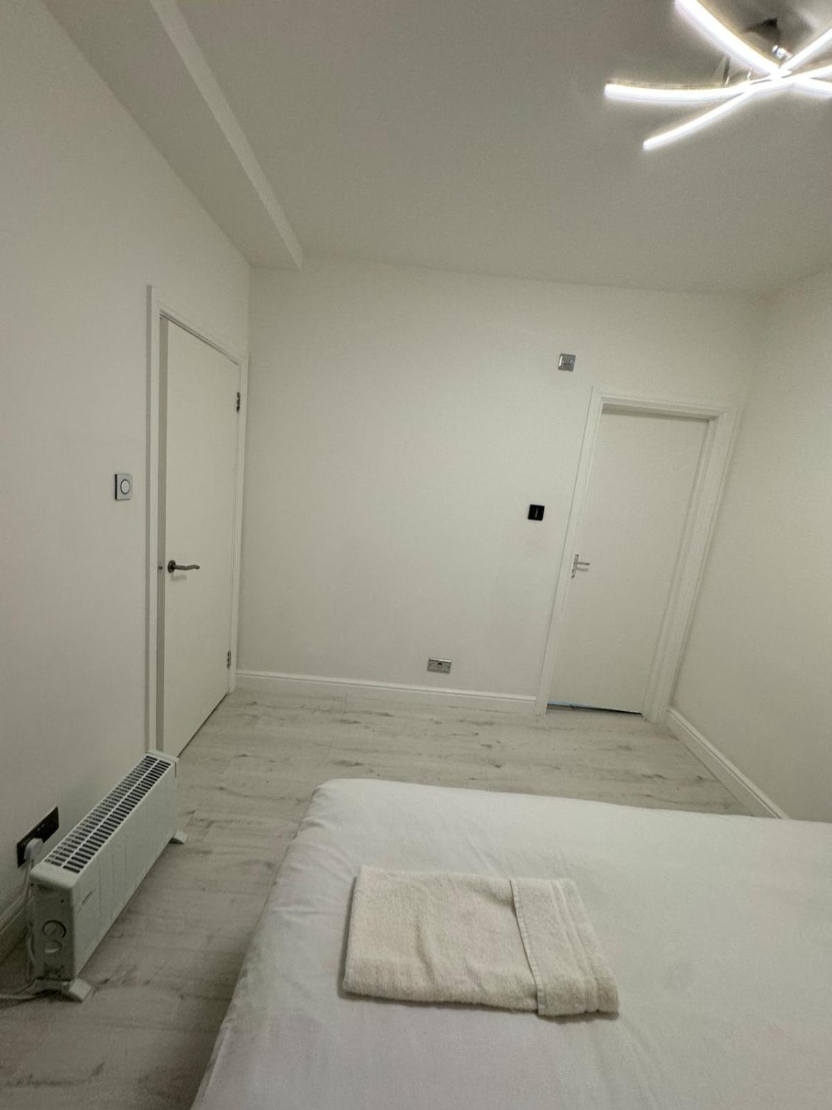 Appartamento One Bedroom Flat 2nd Floor Victoria Londra